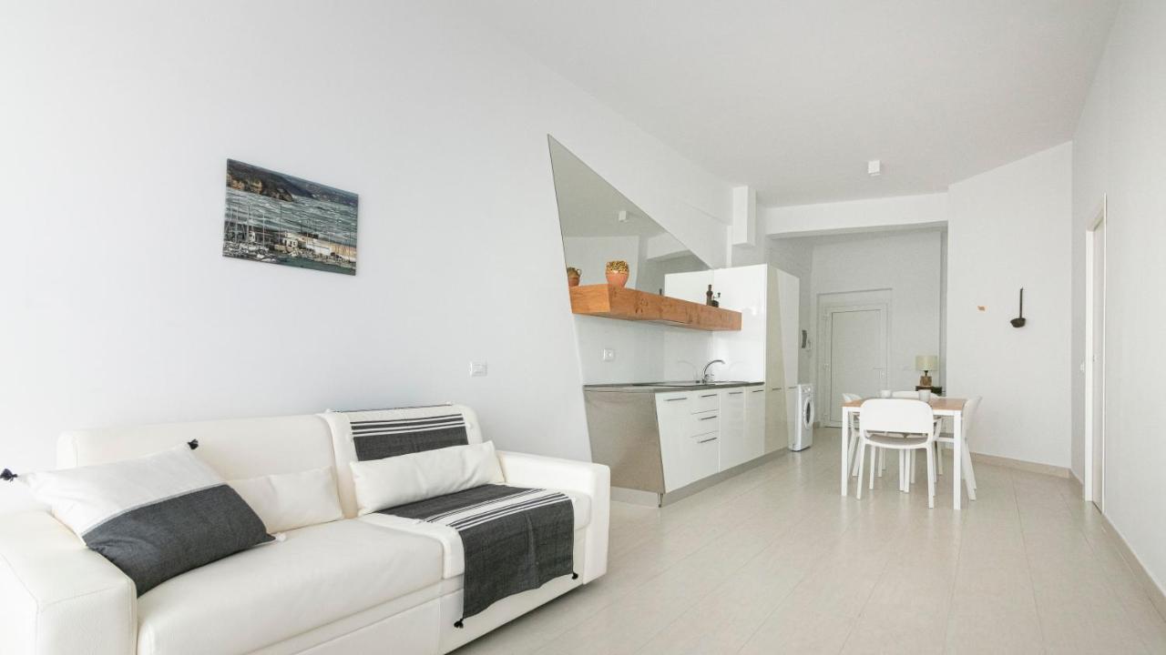 Rivazzurra Homes - C Термоли Екстериор снимка